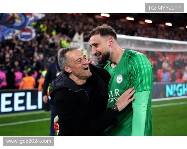 恩里克强调选拔与多纳鲁马风格不同的门将，舍瓦利耶成为信任核心